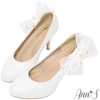 Ann’S甜蜜相遇-側邊立體珍珠蝴蝶結防水台圓頭婚鞋-9.5cm-白(版型偏小)