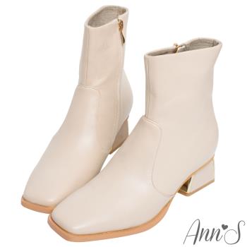 Ann’S造型電鍍梯形粗跟方頭短靴-米白(版型偏小)