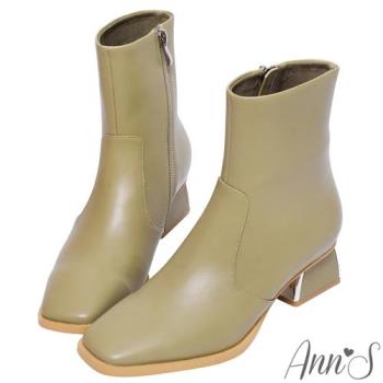 Ann’S造型電鍍梯形粗跟方頭短靴-卡其綠(版型偏小)
