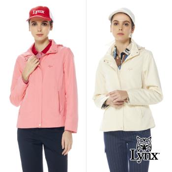 【Lynx Golf】女款保暖舒適素面款式口袋三角縫線後腰繡花設計長袖可拆式連帽外套(二色)