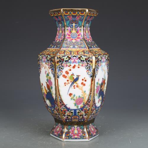 乾隆琺瑯彩六方瓶 景徳鎮 陶磁器 装飾品 工芸品 美術品 置物 乾隆琺瑯彩六方瓶仿古瓷器花瓶|花瓶/器皿|ETMall東森購物網