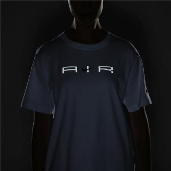 Nike T恤 Air Tee 運動休閒 圓領 女款 基本款 有機棉 寬鬆 反光Air 白 灰 DD5432-100