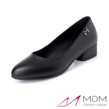 【MOM】跟鞋 粗跟鞋/真皮優雅小蝴蝶結金屬裝飾粗跟鞋 黑