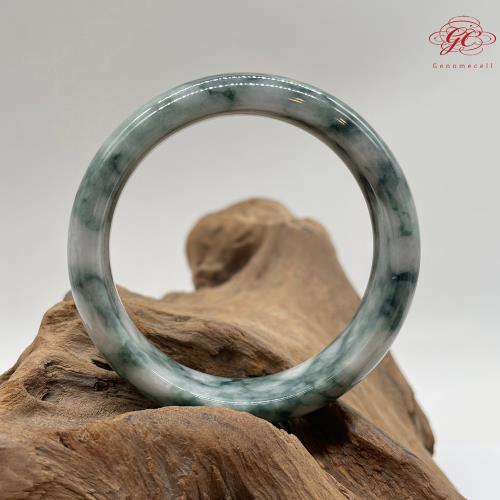 【肌容雪】緬甸天然A貨白底飄藍花翡翠手鐲 編號363 (鐲寬57mm #18.5號)