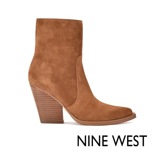 NINE WEST GORGEEN 尖楦頭麂皮高跟踝靴-焦糖棕
