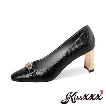 【KissXXX】跟鞋 高跟鞋/真皮典雅壓紋牛皮小方頭金屬釦飾造型高跟鞋 黑
