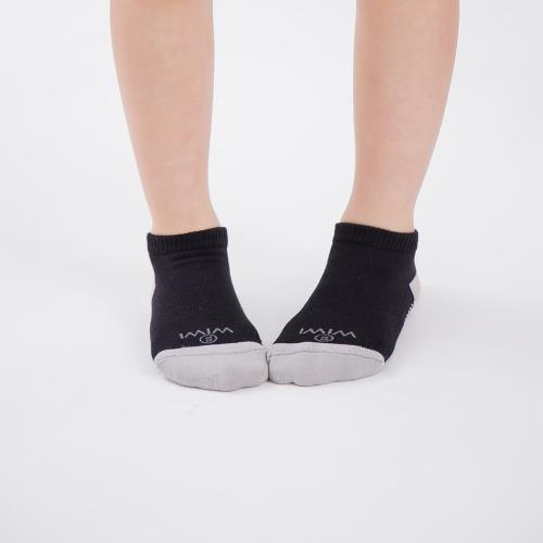 【WIWI】細針網格氣墊船型除臭襪(經典黑 童S-L)