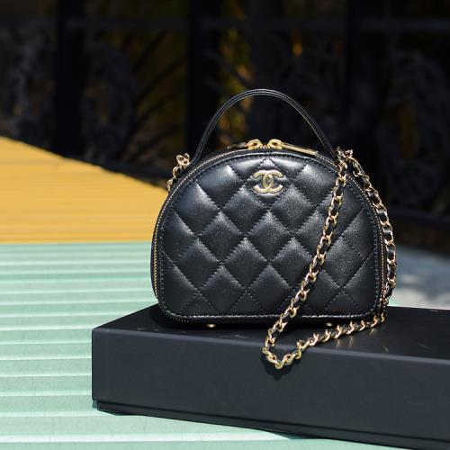 超特価セール 最終CHANEL ロゴツイル tienda.munkel.cr