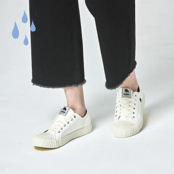 moz瑞典 男女款 駝鹿防潑水 防汙 舒適皮質 綁帶款 餅乾鞋(牛奶白)-慈濟