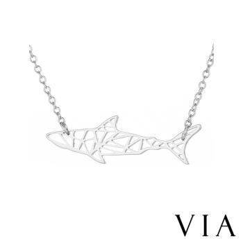 【VIA】動物系列 縷空線條鯊魚造型白鋼項鍊 造型項鍊 鋼色