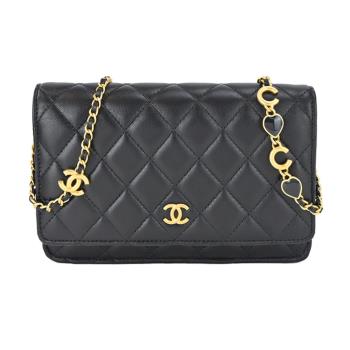 CHANEL 雙C LOGO菱格紋小羊皮寶石綴飾WOC鏈帶肩背/斜揹包(黑色)
