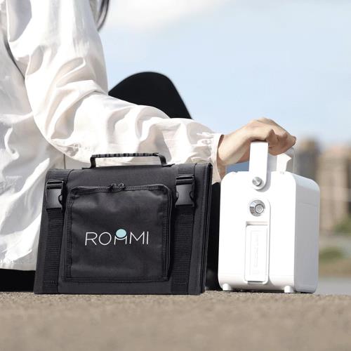 【Roommi】多功能行動電源供應器│小電寶+60W太陽能板