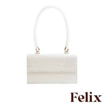 【felix】真皮鱷魚皮紋氣質優雅珍珠鍊帶小方包 (2色任選)