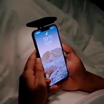 適用于蘋果手機磁吸護眼燈iPhone14 MagSafe屏幕夜讀防藍光補光燈