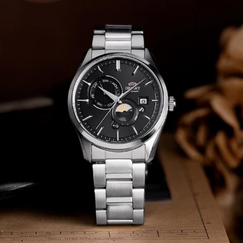 【ORIENT】東方錶 RA-AK0307B 日月相錶 藍寶石鏡面 鋼錶帶 機械男錶 黑/銀 41.5mm