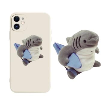 鯊魚玩偶手機殼適用iPhone11蘋果12簡約13pro可愛14小眾xsmax軟xr