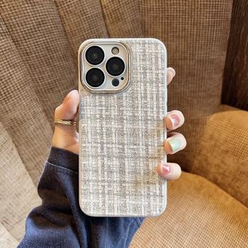 小香風金絲絨布適用蘋果16pro手機殼iPhone16promax透明軟殼15promax新款14一體鏡頭膜12全包防摔13網紅情侶