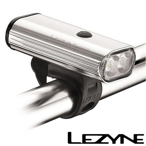 LEZYNE POWER DRIVE 900XL USB充電光學透鏡LED高亮度競速夜騎照明警示前燈(銀)