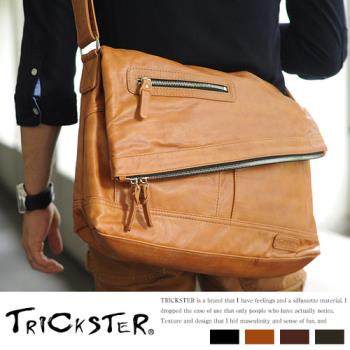 【TRICKSTER】日本品牌 斜揹包 折疊包 A4 大尺寸 側揹包 復古皮革感 都會潮流【tr52】4色