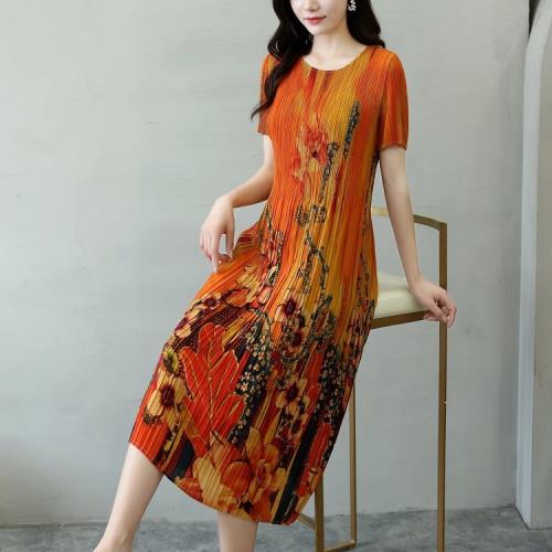 重磅桑蠶絲三宅褶皺連衣裙女中年媽媽裝夏裝真絲雙縐彈力大碼裙子