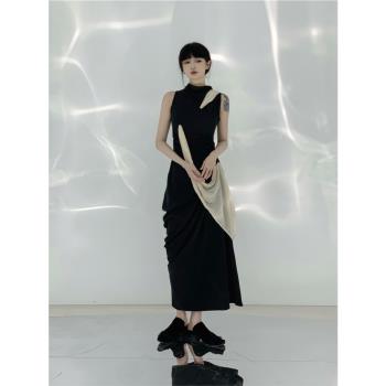 MOONLET 小眾 黑白拼接設計感氣質裙子夏中長款不規則褶皺連衣裙