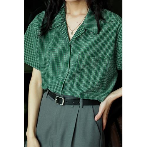 寬松綠色格子短袖襯衫女夏季新款復古港風襯衣設計感小眾別致上衣