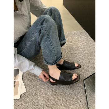 韓國時裝涼鞋女2023年新款夏季網紅仙女風復古法式軟平底羅馬鞋子