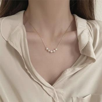 天然淡水珍珠項鏈輕奢高級感微笑鎖骨鏈18k金小眾設計百搭脖頸鏈