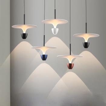 溫馨臥室床頭燈現代簡約餐廳吧臺北歐個性小吊燈設計師飛碟咖啡廳