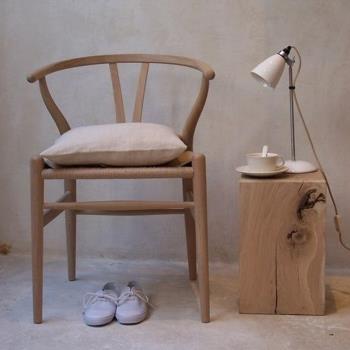 北歐實木椅新中式餐椅時尚設計師家用辦公會議Y椅子原木墩置物架