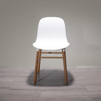 北歐現代簡約塑料實木無扶手餐椅個性創意設計師無扶手木拓椅