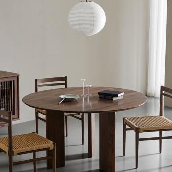 北歐全實木圓形餐桌椅組合家用4-6人飯桌簡約小戶型1.2/1.3米圓桌