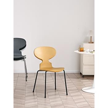現代簡約螞蟻椅子網紅創意家用餐椅輕奢北歐設計師ins靠背餐桌凳