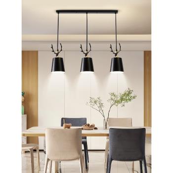 2024年新款個性創意吊燈餐廳燈三頭現代簡約北歐現代輕奢飯廳燈具