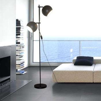 丹麥簡約現代雙頭升降臥室落地燈網紅北歐風格客廳沙發立式設計師