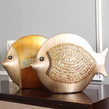 高檔歐式擺件創意家居裝飾品陶瓷工藝品情侶魚客廳酒柜電視柜擺件