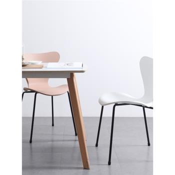 北歐設計七字椅子ins網紅輕奢家用餐椅書桌簡約現代靠背休閑塑料
