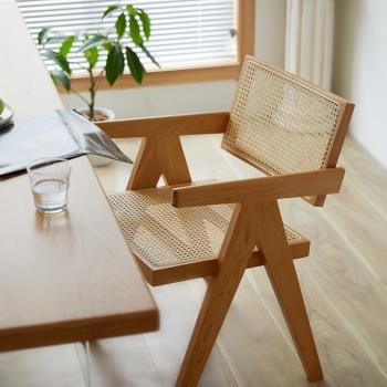 設計師餐椅家用中古簡約靠背藤編椅客廳櫻桃木帶北歐舒適椅子