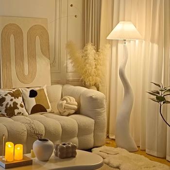 ins奶油風落地燈vintage法式復古客廳臥室網紅氛圍蘑菇百褶落地燈