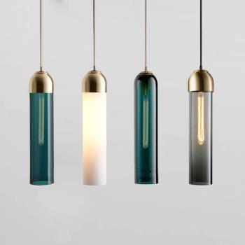 北歐燈具簡約現代個性臥室床頭餐廳吧臺燈創意個性單頭玻璃小吊燈