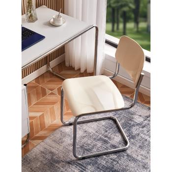 北歐餐椅現代簡約家用餐桌椅ins風設計師靠背椅子休閑創意懸浮椅