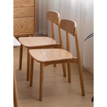 小七的木頭實木餐椅簡約現代橡木靠背軟包休閑椅北歐餐廳單人椅子