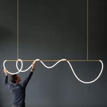 極簡餐廳吊燈創意個性時尚現代簡約藝術北歐裝飾輕奢風led長條燈