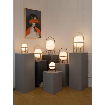 北歐原創臥室床頭燈日式個性簡約實木藝術客廳裝飾民宿玻璃臺燈