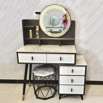 北歐梳妝臺臥室現代簡約網紅ins風智能鏡 小戶型化妝桌收納柜一體