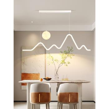 餐廳燈現代簡約餐桌吊燈北歐極簡燈飾創意吧臺服裝店個性led燈具