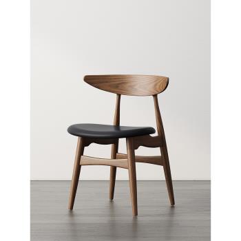 北歐實木餐椅家用靠背小戶型真皮布藝現代簡約咖啡客餐廳漢森椅子