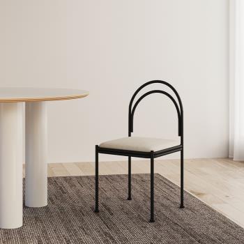 北歐設計師餐椅金屬創意個性書椅家用網紅簡約現代靠背化梳妝椅子