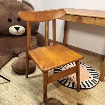 日式實木小牛角餐椅北歐櫻桃木色書桌椅簡約辦公休閑原木靠背椅