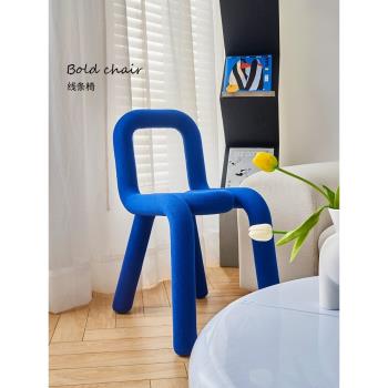 左下北歐ins網紅線條椅創意軟包餐椅異形設計師家用奶油風椅子